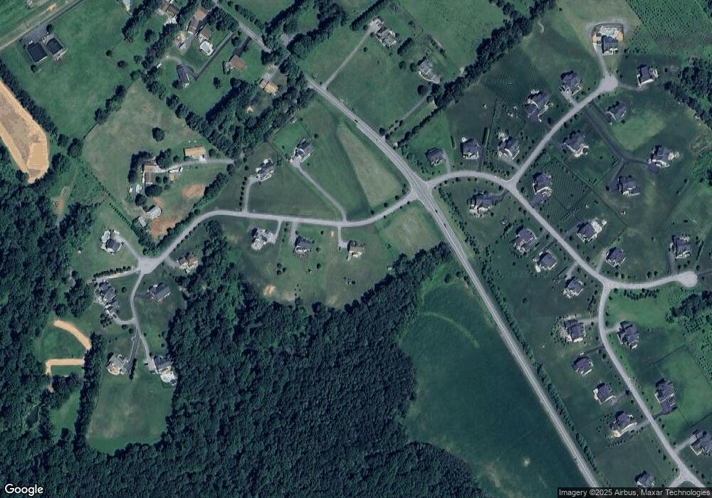 379 Marabrooke Ct, Eldersburg, MD 21784 - photo 1