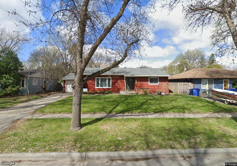 1605 6th St S, Fargo, ND 58103 - photo 1