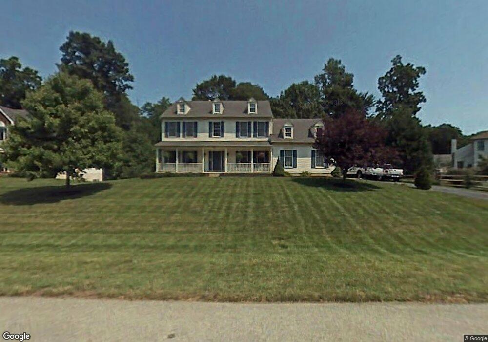 38 W Periwinkle Ln, Newark, DE 19711 - photo 1