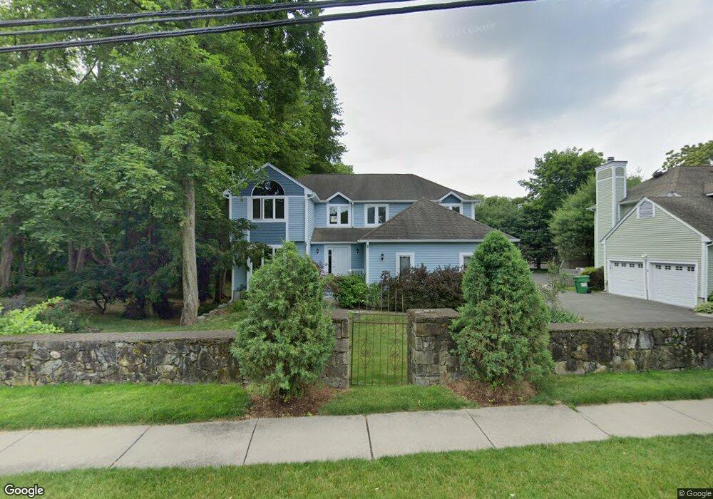 3 Cannon Brook Ln unit 3, Norwalk, CT 06851 - photo 1