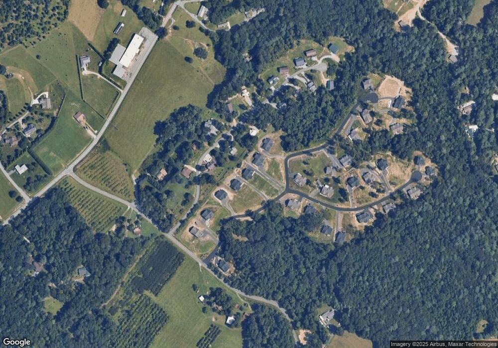 143 Cider Hill Ln, Hendersonville, NC 28792 - photo 1