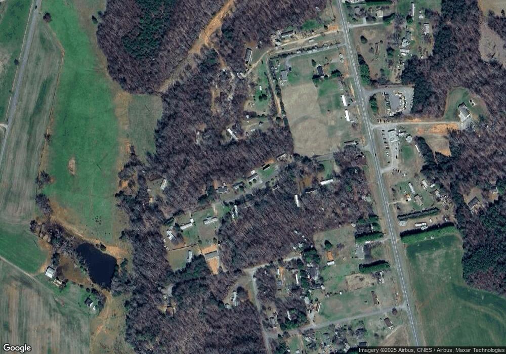 136 Estate Dr, Statesville, NC 28625 - photo 1