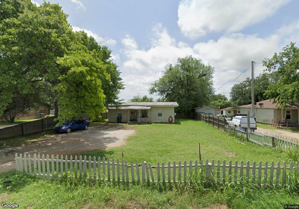 2006 3rd Ave NE, Ardmore, OK 73401 - photo 1