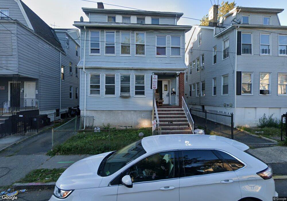 165 W End Ave unit 3, Newark, NJ 07106 - photo 1