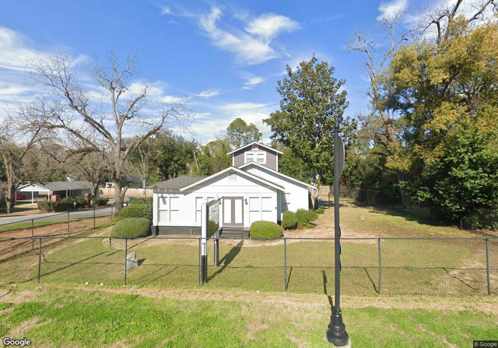 1217 Dawson Rd, Albany, GA 31707 - photo 1