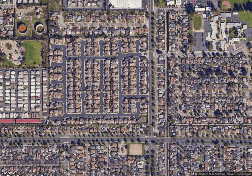 5506 Esquivel Ave, Lakewood, CA 90712 - photo 1