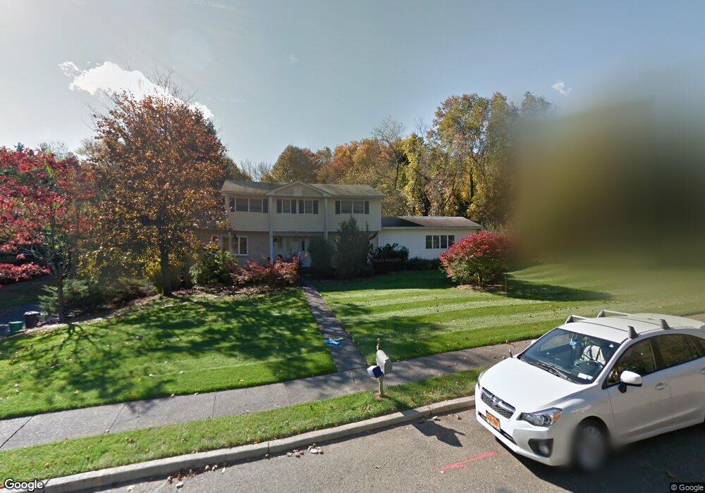 3 Miriam Ln, Monsey, NY 10952 - photo 1