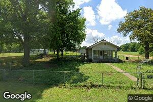 204 S 18th St, Mannsville, OK 73447