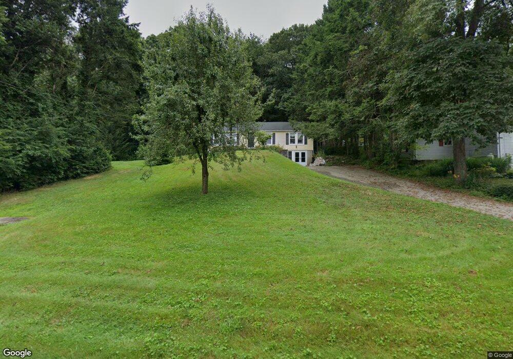 4 Gifford Ln, Yantic, CT 06389 - photo 1