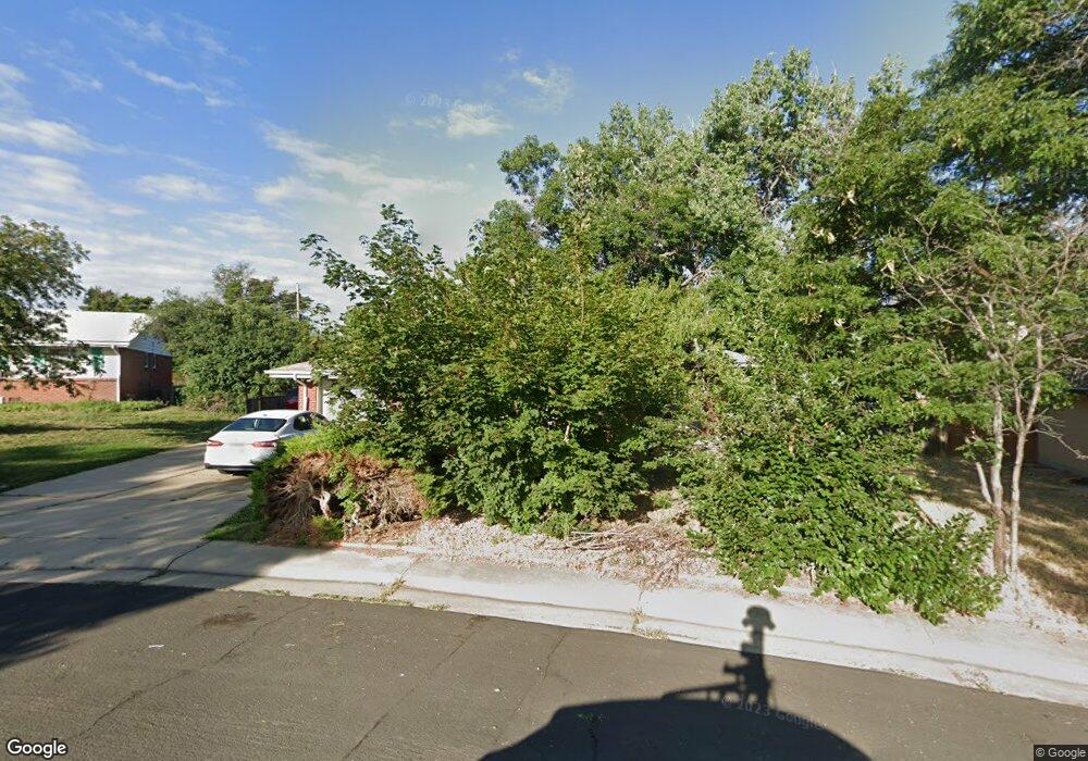 361 S Wheeling Way, Aurora, CO 80012 - photo 1