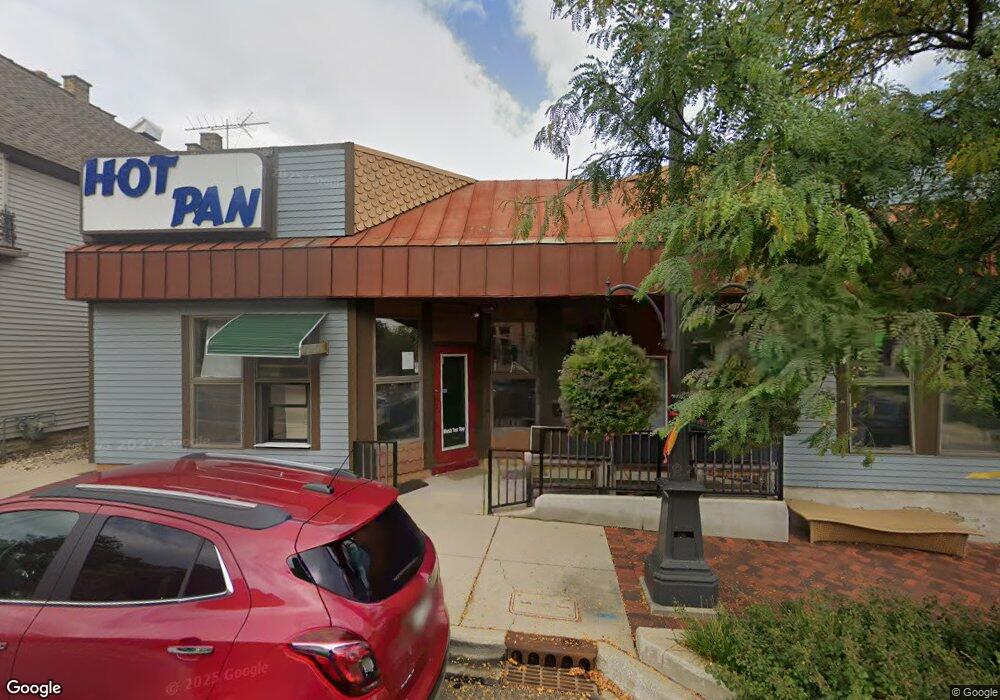 227 W Wilson St, Batavia, IL 60510 - photo 1