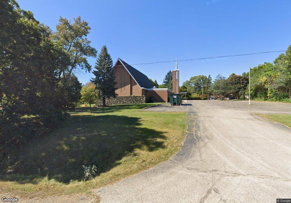 165 E Square Lake Rd, Bloomfield Hills, MI 48302 - photo 1