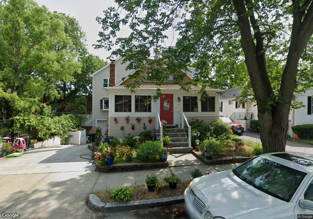 83 Raycroft St, Quincy, MA 02169 - photo 1