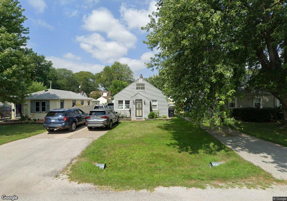 511 29th Ave, Moline, IL 61265 - photo 1