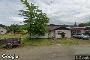 431 E 2nd Ave, Riddle, OR 97469