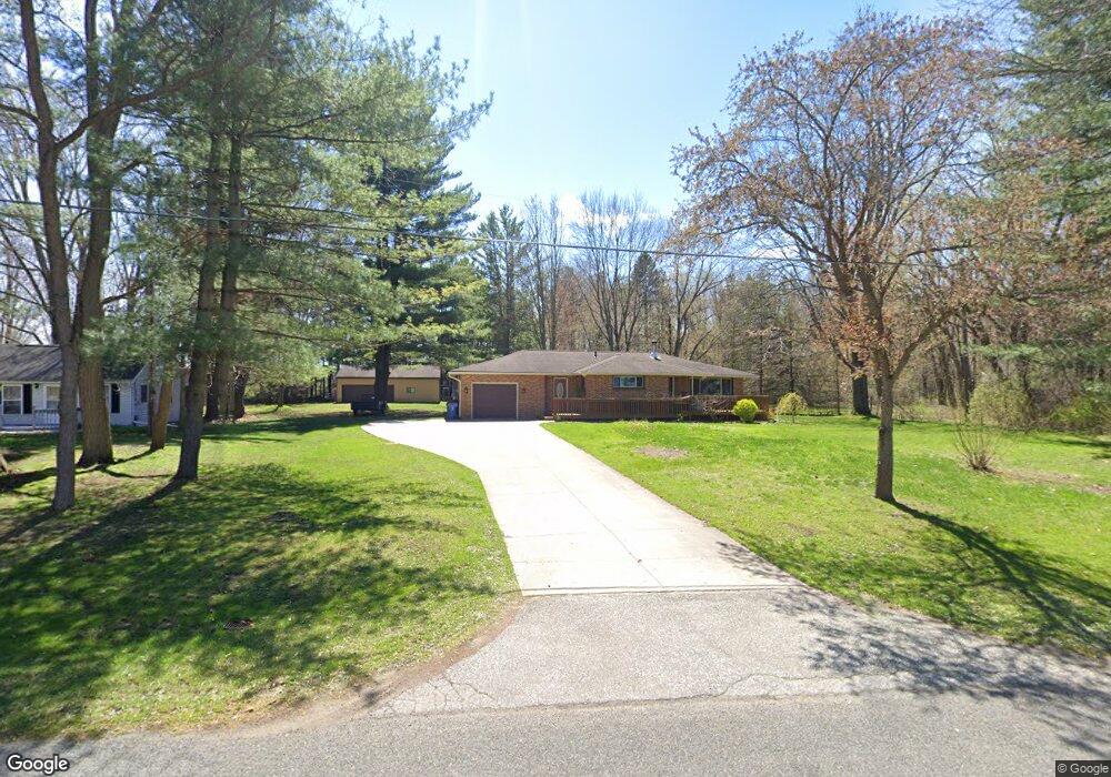 1426 E Olson Rd, Midland, MI 48640 - photo 1