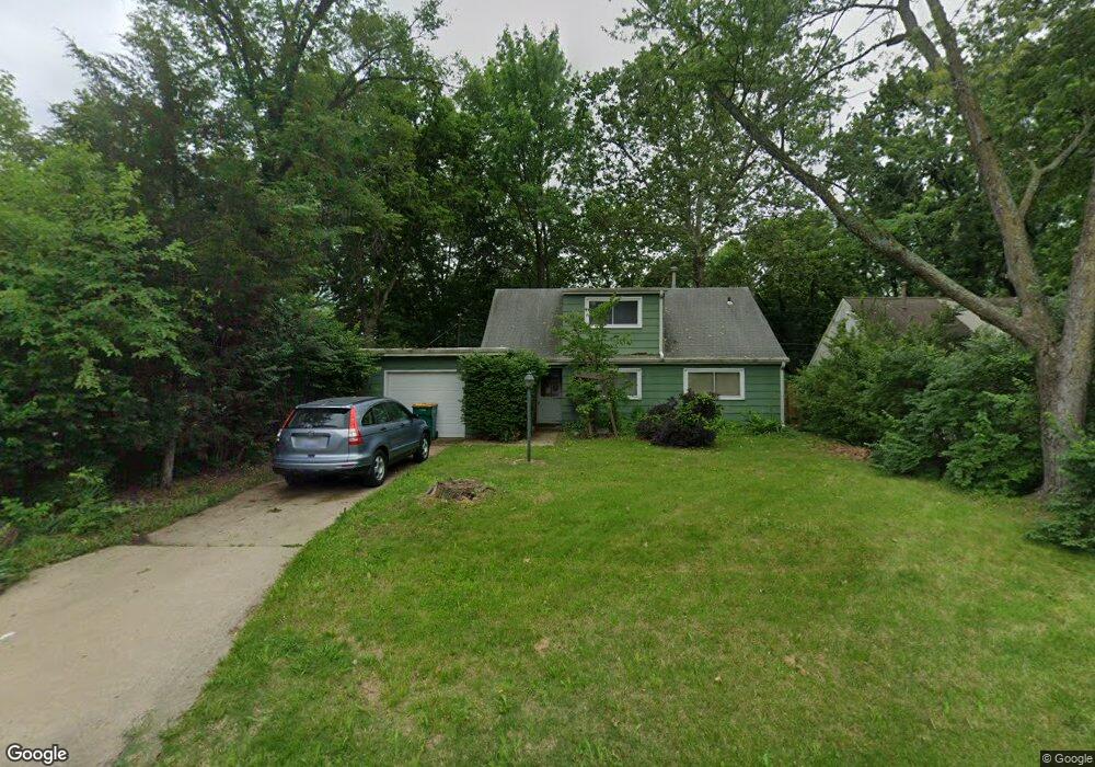 3707 SW 38th St, Topeka, KS 66610 - photo 1