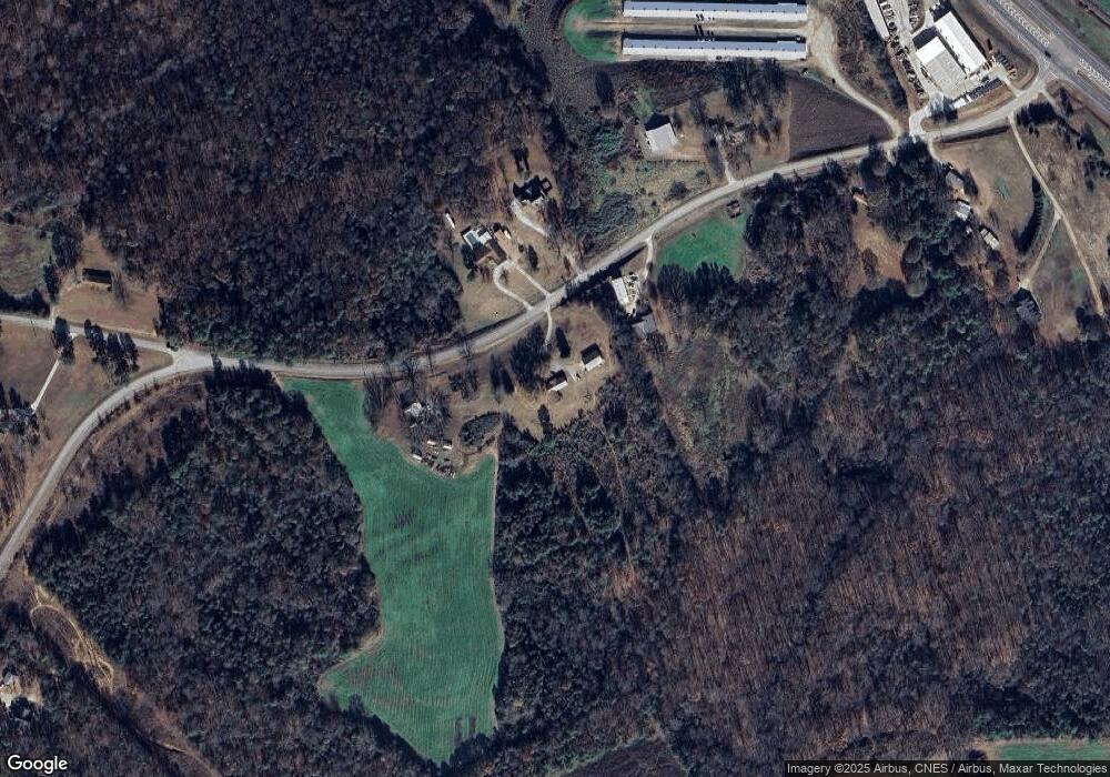 345 Clarks Creek Rd, Martin, GA 30557 - photo 1