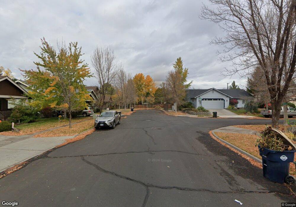 10 Stacy Ln, Bend, OR 97701 - photo 1