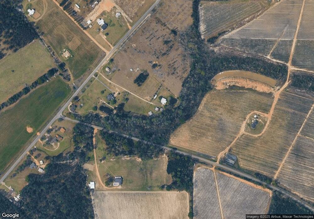 129 Judys Ln, Alma, GA 31510 - photo 1