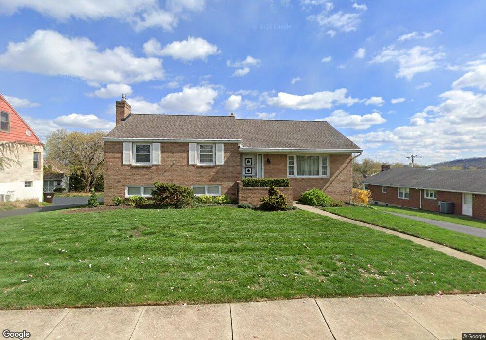223 W 40th St, Reading, PA 19606 - photo 1