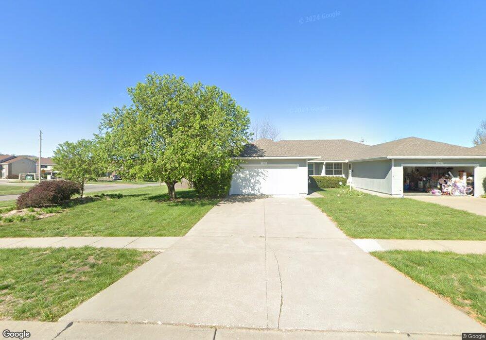 3365 SW Chelsea Cir, Topeka, KS 66614 - photo 1