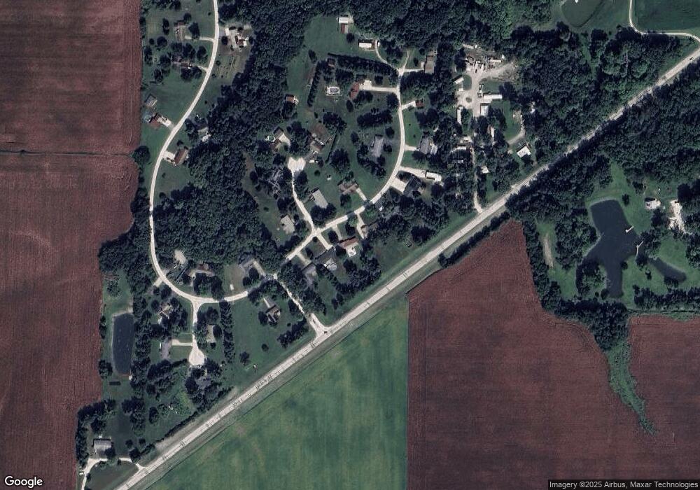 205 Spring Bay Dr, Jacksonville, IL 62650 - photo 1