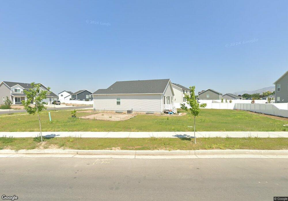 411 E 600 S, Hyrum, UT 84319 - photo 1