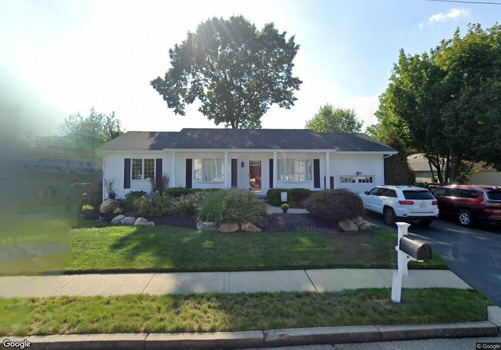 25 Wilde Field Dr, Warwick, RI 02889 - photo 1