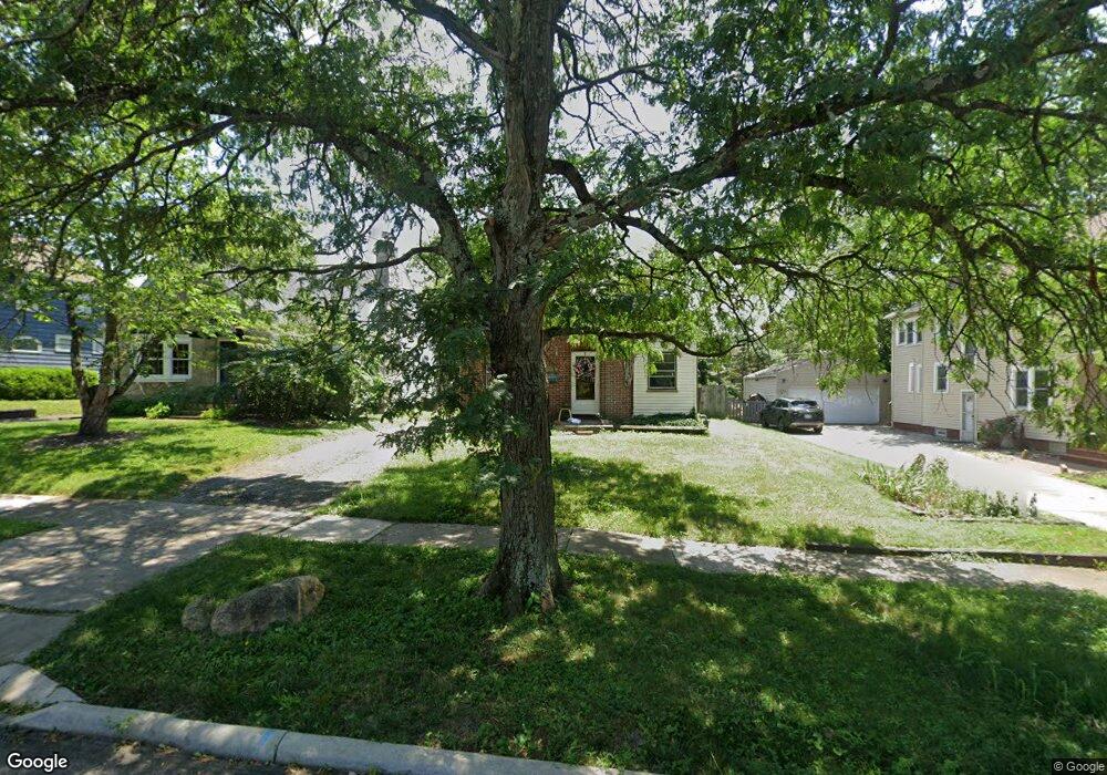 235 Blenheim Rd, Columbus, OH 43214 - photo 1