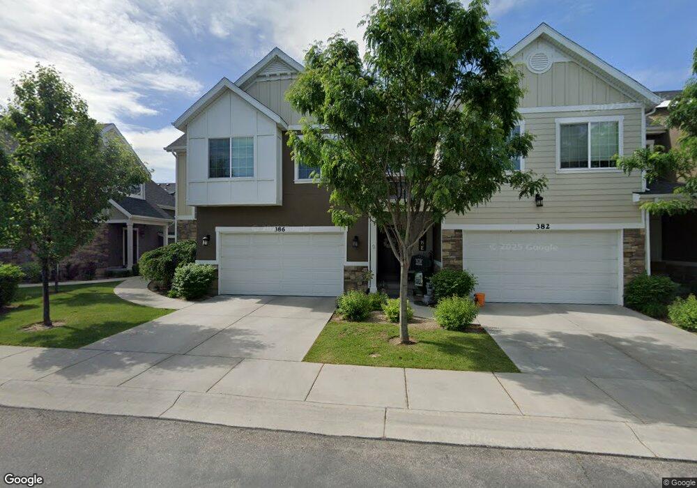 386 E Barn View Dr, Midvale, UT 84047 - photo 1