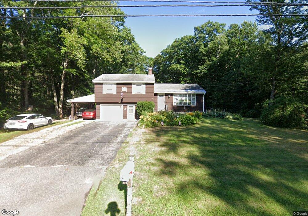 13 Wildwood Dr, Saco, ME 04072 - photo 1