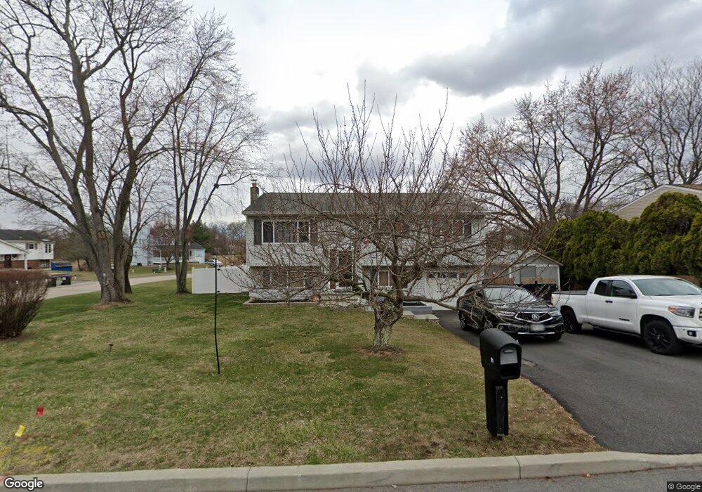 2 Pilgrim Ln, Washingtonville, NY 10992 - photo 1