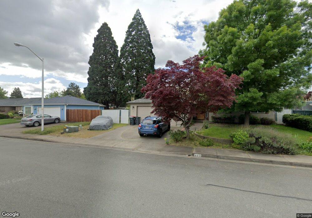 3390 Bursell Rd, Central Point, OR 97502 - photo 1