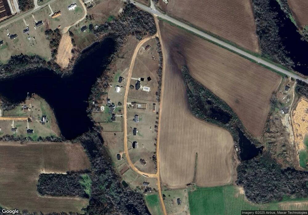 167 Eagle Cir, Douglas, GA 31535 - photo 1