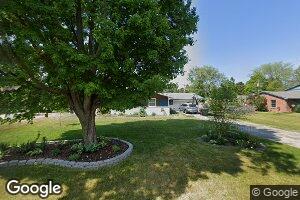 210 White Sand Ln, Racine, WI 53402