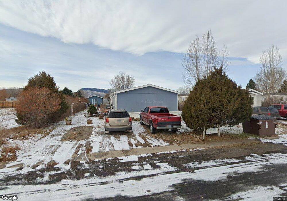 231 33rd St, Cody, WY 82414 - photo 1
