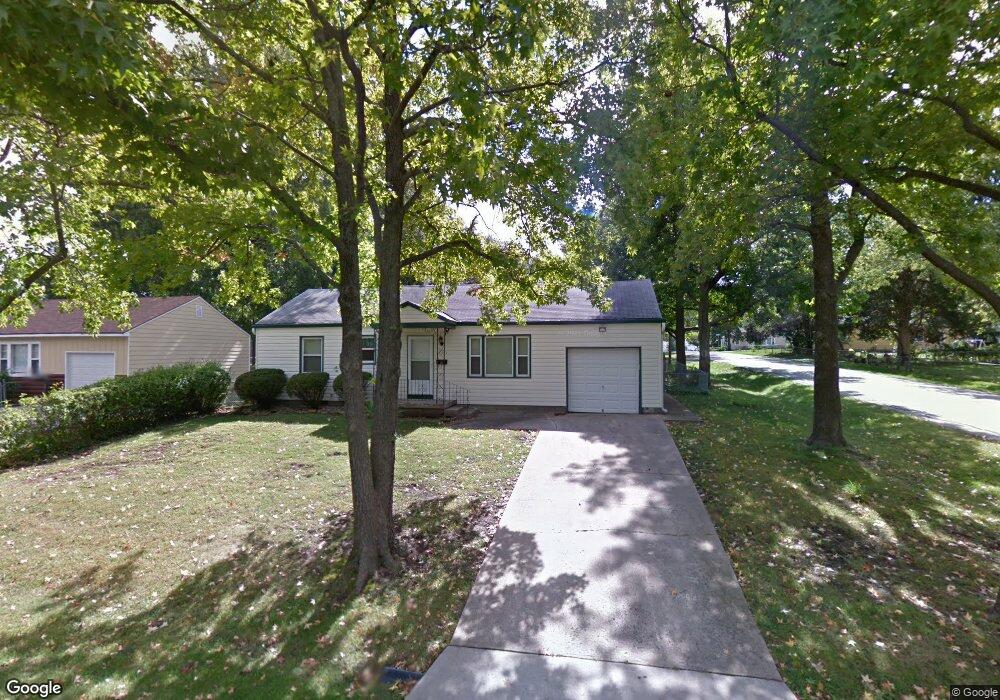 11121 W 68th St, Shawnee, KS 66203 - photo 1