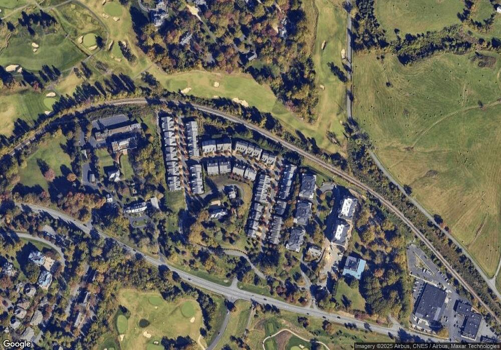 648 Eight Woods Ln, Charlottesville, VA 22903 - photo 1