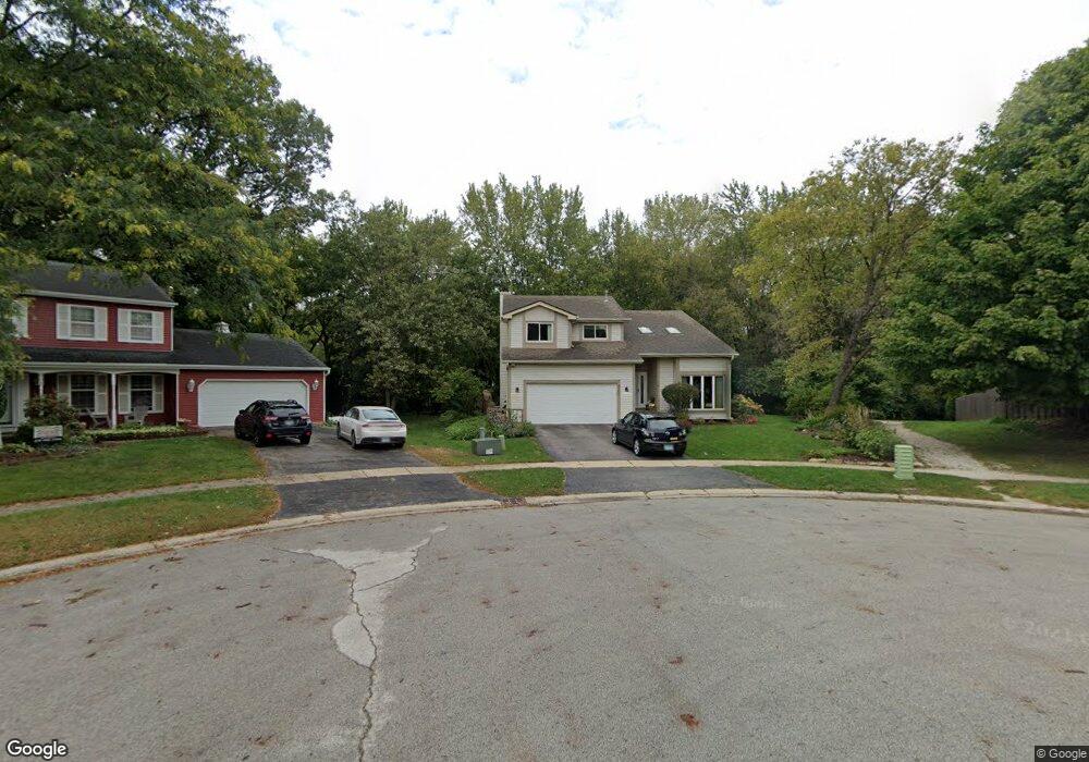 807 Stewart St, Batavia, IL 60510 - photo 1