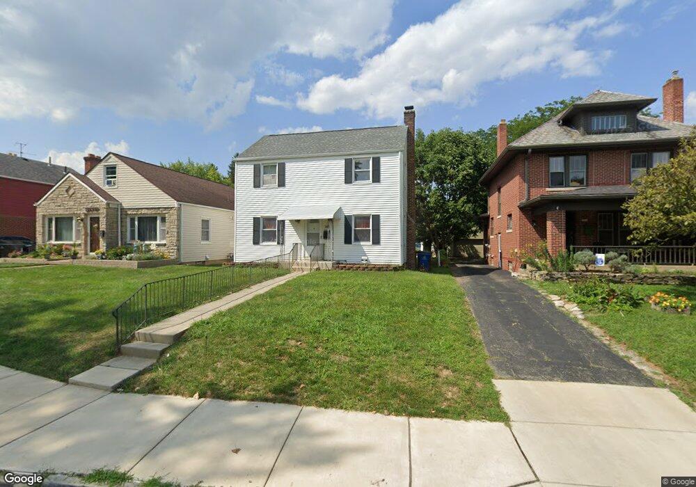 3016 Wicklow Rd, Columbus, OH 43204 - photo 1