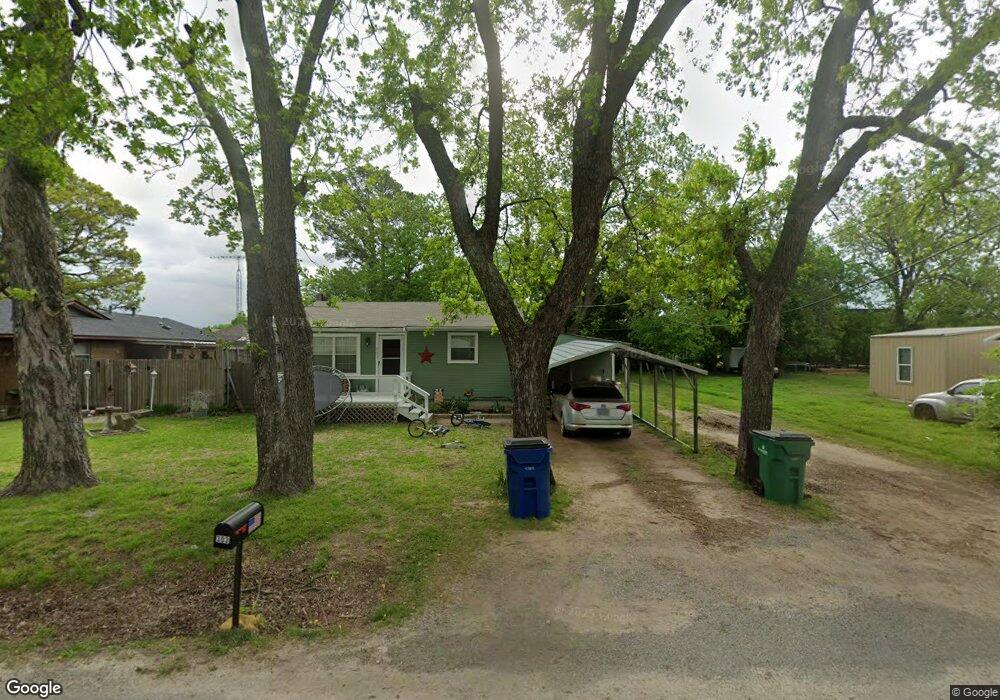 303 Grayson St, Pottsboro, TX 75076 - photo 1