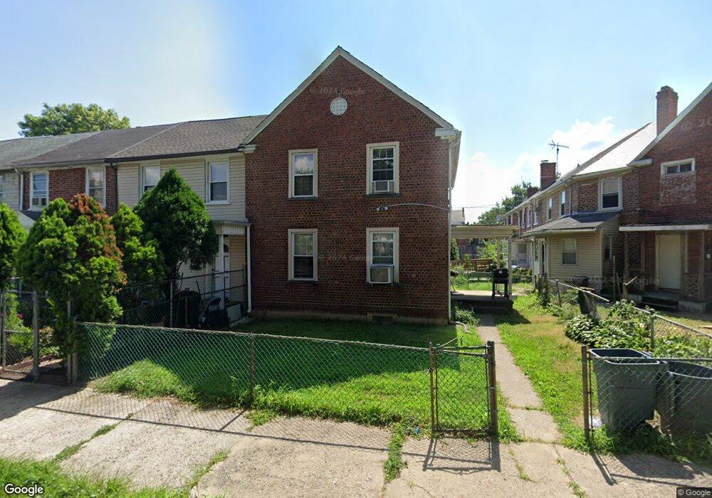 2905 E Octagon Rd, Camden, NJ 08104 - photo 1