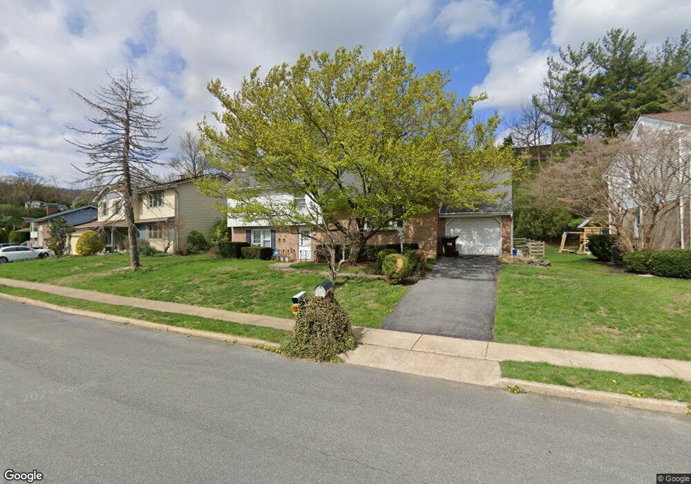 17 Craig Dr, Reading, PA 19606 - photo 1