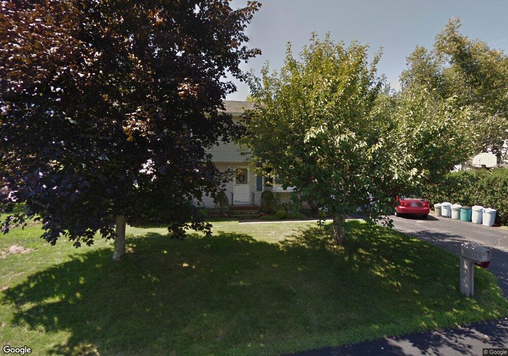 31 Sanborn Dr, Nashua, NH 03063 - photo 1