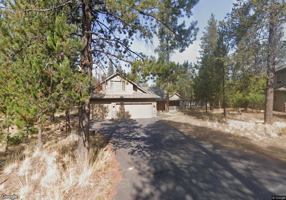57663 Cultus Ln, Bend, OR 97707 - photo 1