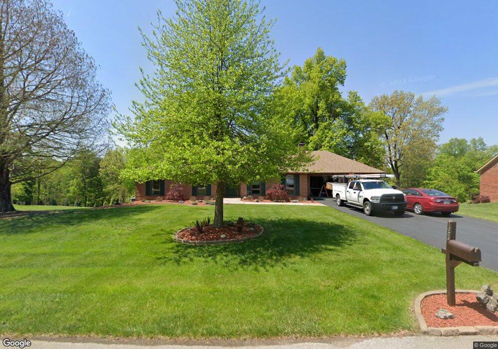 1023 Skyview Dr, New Albany, IN 47150 - photo 1