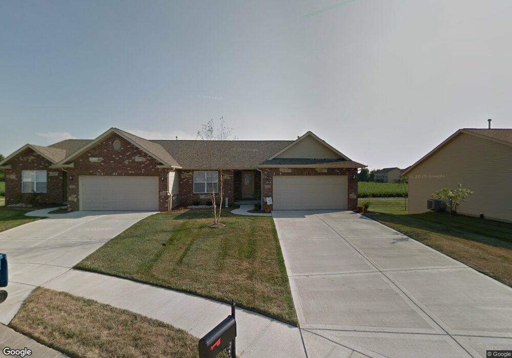 2086 Briarbend Ct, Maryville, IL 62062 - photo 1