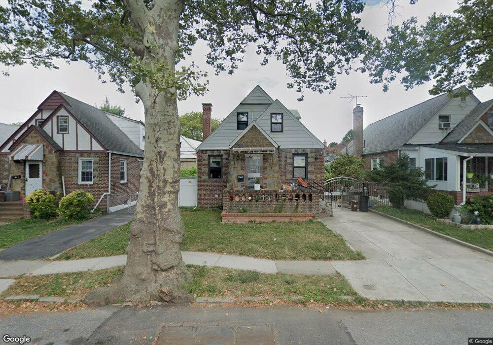 13833 62nd Ave, Flushing, NY 11367 - photo 1