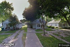 411 S Walnut St, Pana, IL 62557